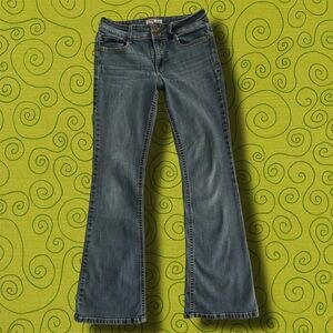 l.e.i women’s low rise flare/bootcut jeans!